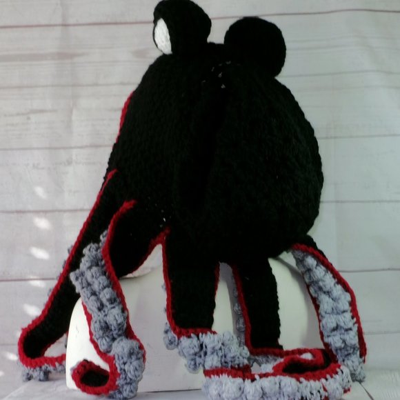 Black and Pink Crochet Octopus Hat Adult Size main image 5